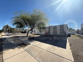 2714 E 21st St in Tucson, AZ - Building Photo