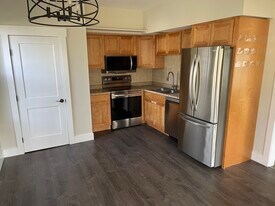 159 Washington St, Unit Upstairs in Doylestown, PA - Building Photo