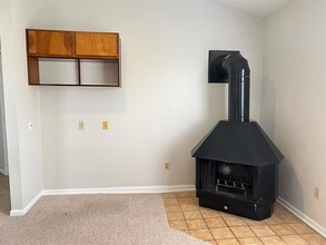 7901 Cambridge St in Houston, TX - Building Photo - Building Photo