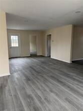 458 S Float Ave in Freeport, IL - Building Photo - Building Photo