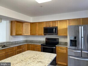 12206 Sleepy Horse Ln in Columbia, MD - Building Photo - Building Photo