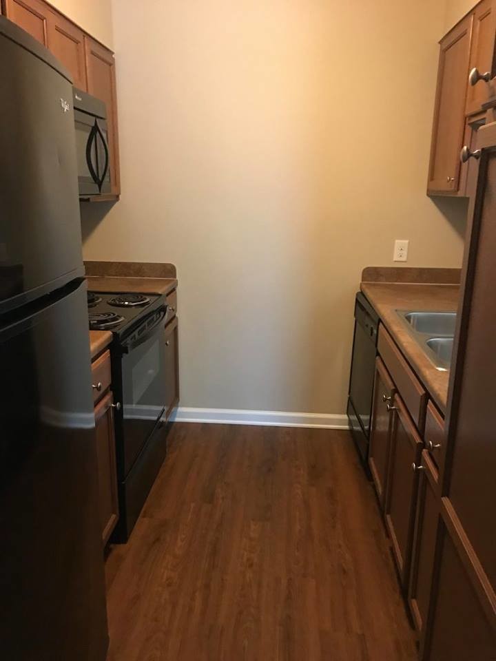 Post Oaks Apartments in Sherman, TX