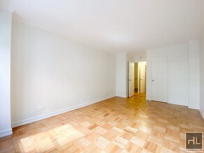 EAST 63 STREET in New York, NY - Building Photo - Building Photo