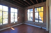 2515-2521 San Pablo Ave in Oakland, CA - Building Photo - Interior Photo