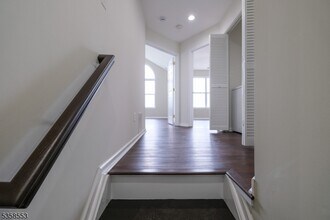 1611 Vista Terrace in Pompton Lakes, NJ - Building Photo - Building Photo