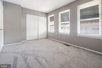 825 Showell Ct photo'