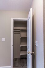 3739 Black Eagle Dr, Unit 20 in Antelope, CA - Building Photo - Building Photo