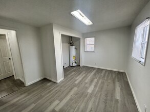 924 Murphy Ave in Joplin, MO - Building Photo - Building Photo