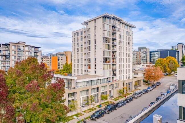 Fircrest Gardens in Vancouver, BC - Building Photo - Building Photo