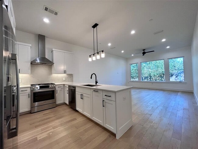 property at 4010 Clawson Rd