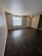 5736 W Loch Raven Ct in West Valley, UT - Building Photo - Building Photo