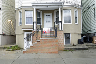 628 Kennedy Blvd in Bayonne, NJ - Building Photo - Building Photo