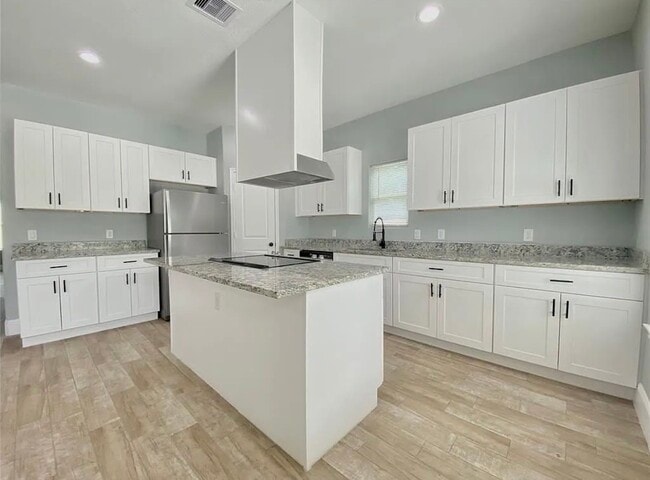 property at 5754 Reed Rd