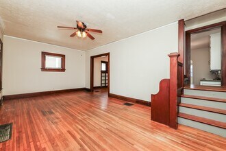 920 E Stewart St in Dayton, OH - Building Photo - Building Photo