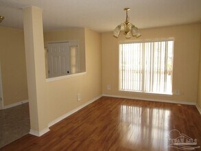 3142 Seafarers Way in Pensacola, FL - Building Photo - Building Photo