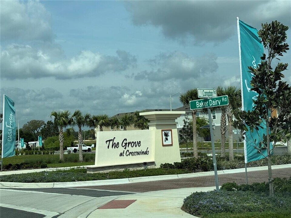 3867 King St in Haines City, FL - Building Photo