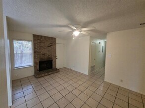 2710 Aftonshire Way in Austin, TX - Building Photo - Building Photo