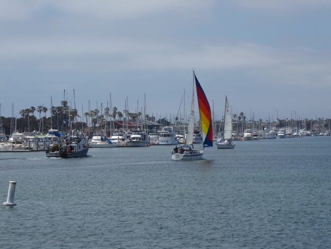 216 Melrose Dr, Unit 216 in Oxnard, CA - Foto de edificio - Building Photo