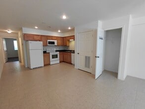 118 Booker Rd in Waynesville, MO - Building Photo - Building Photo