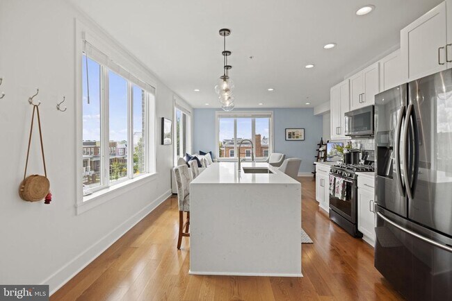 800 21st St NE in Washington, DC - Building Photo - Building Photo