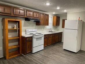 203 Barnhill St in Troy, NC - Building Photo - Building Photo