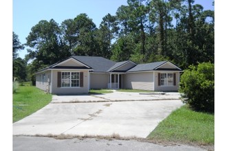 Plantation Point in St. Augustine, FL - Building Photo - Building Photo