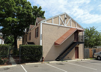 3809-3811 W Platt St in Tampa, FL - Foto de edificio - Building Photo