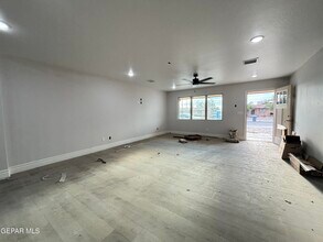 2633 Dunoon Dr in El Paso, TX - Building Photo - Building Photo