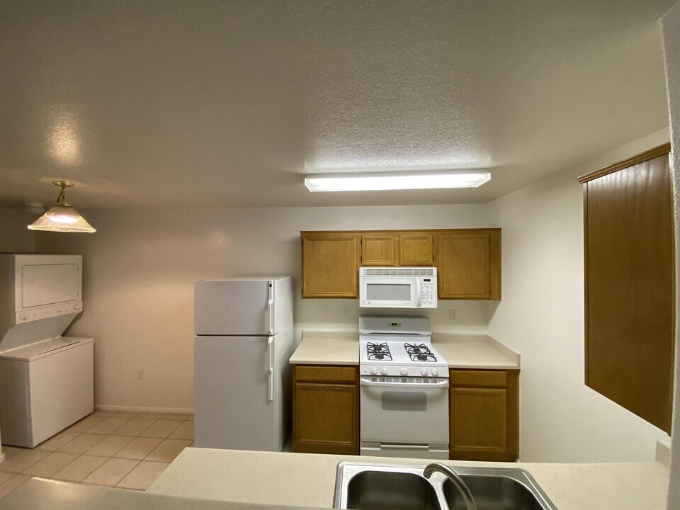 3980 E Owens Ave in Las Vegas, NV - Building Photo