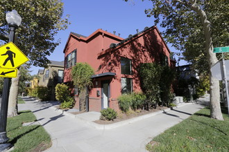 Whiskey Hill Lofts in Sacramento, CA - Building Photo - Building Photo