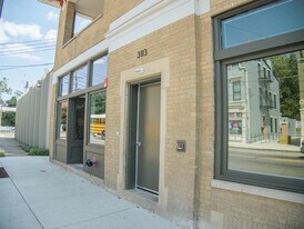 3113 Warsaw Ave, Unit 201 in Cincinnati, OH - Building Photo