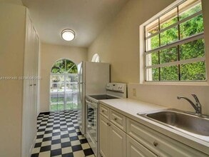 1507 Genoa St in Coral Gables, FL - Building Photo - Building Photo