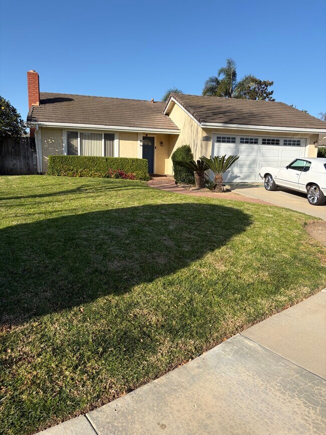 5306 Willow View Dr in Camarillo, CA - Foto de edificio - Building Photo