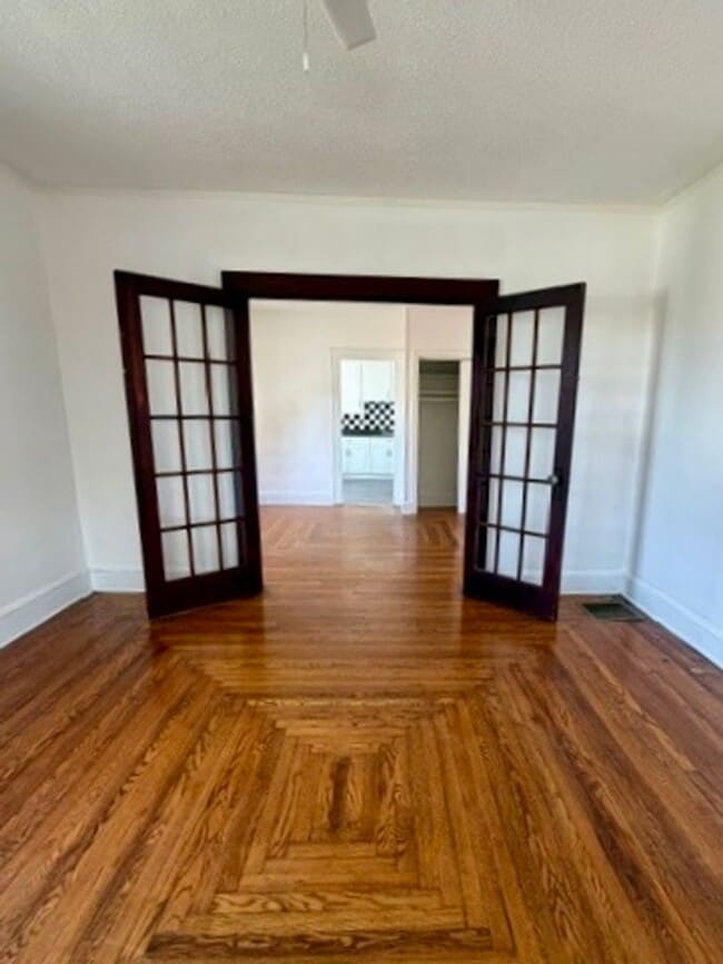 119-121 Hobart St in Meriden, CT - Building Photo - Building Photo