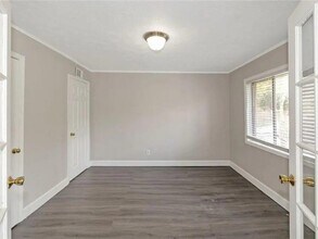 115 Biscayne Dr NW in Atlanta, GA - Building Photo - Building Photo