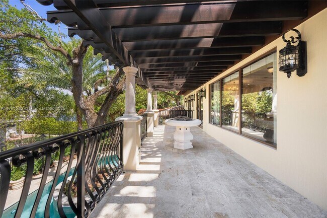 property at 6016 Leonardo St