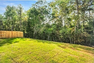 222 Sky Top Dr in Montgomery, TX - Building Photo - Building Photo