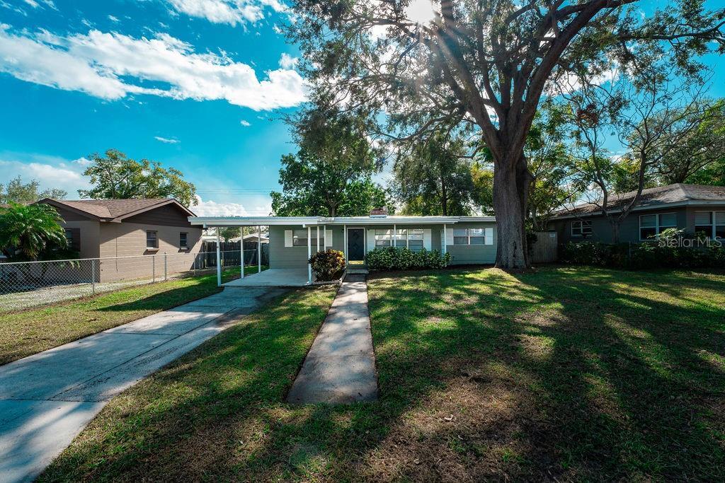 1625 Mockingbird Ln in Lakeland, FL - Building Photo