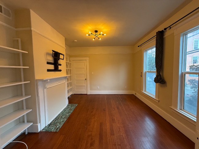 2921 20th St-Unit -2921 in San Francisco, CA - Foto de edificio - Building Photo