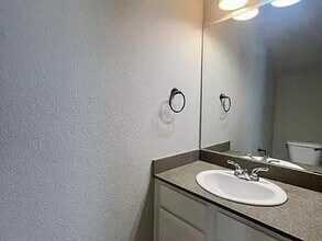 1908 Azlin Pl in Siloam Springs, AR - Building Photo - Building Photo