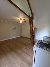 6109 Saxon Dr in Houston, TX - Building Photo - Building Photo