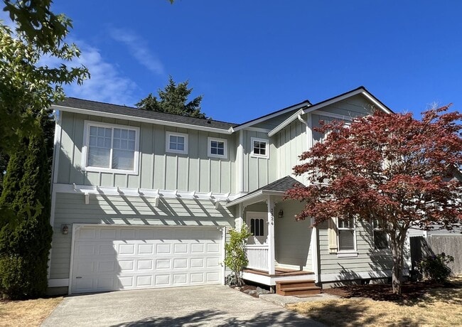 3824 Sutton Pl in Anacortes, WA - Building Photo - Building Photo