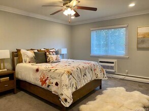 67 Claire Ct in West Babylon, NY - Building Photo - Building Photo