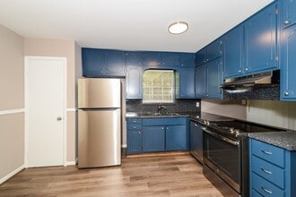 1324 Impala Dr in Birmingham, AL - Building Photo - Building Photo