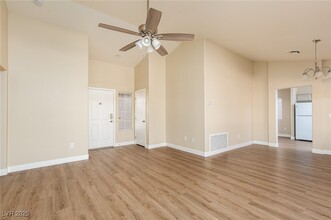 2845 Carmel Ridge Dr in Las Vegas, NV - Building Photo - Building Photo