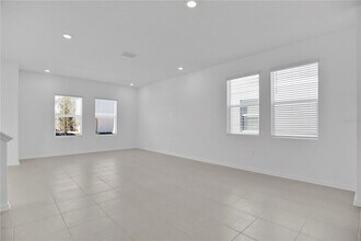 714 Squire Ave in Debary, FL - Building Photo - Building Photo