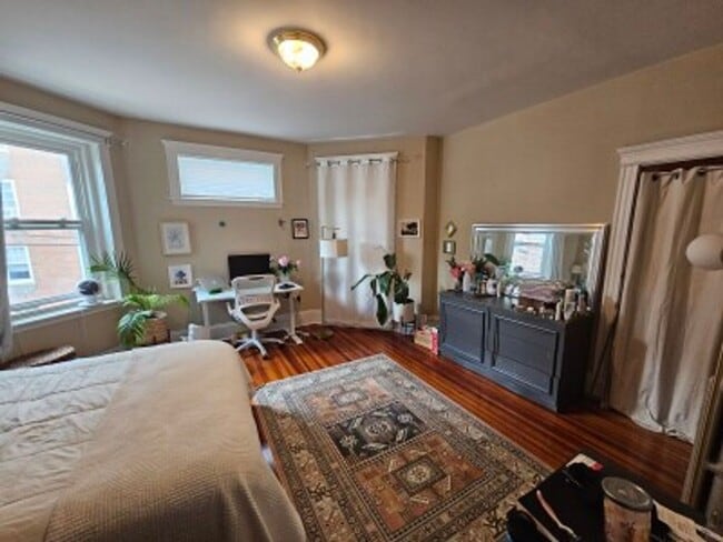 property at 5 Euston St