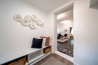 11333-11389 89 St NW in Edmonton, AB - Building Photo - Building Photo