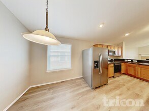 8605 Autumn Creek Trail in Fort Worth, TX - Foto de edificio - Building Photo