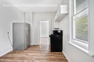 180 Mackinaw St-Unit -Apt.4 in Buffalo, NY - Building Photo - Building Photo